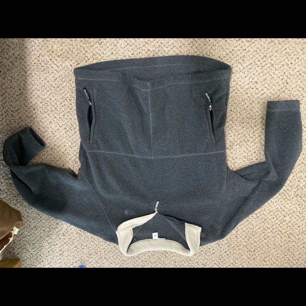 North Face Pullover - image 4